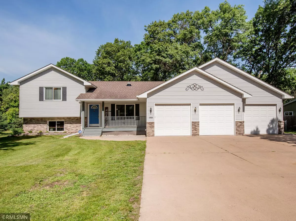 Cambridge, MN 55008,2505 Holly ST S