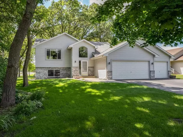 14210 Rose ST NW, Andover, MN 55304