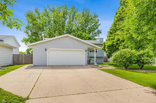 2641 29th AVE S, Moorhead, MN 56560