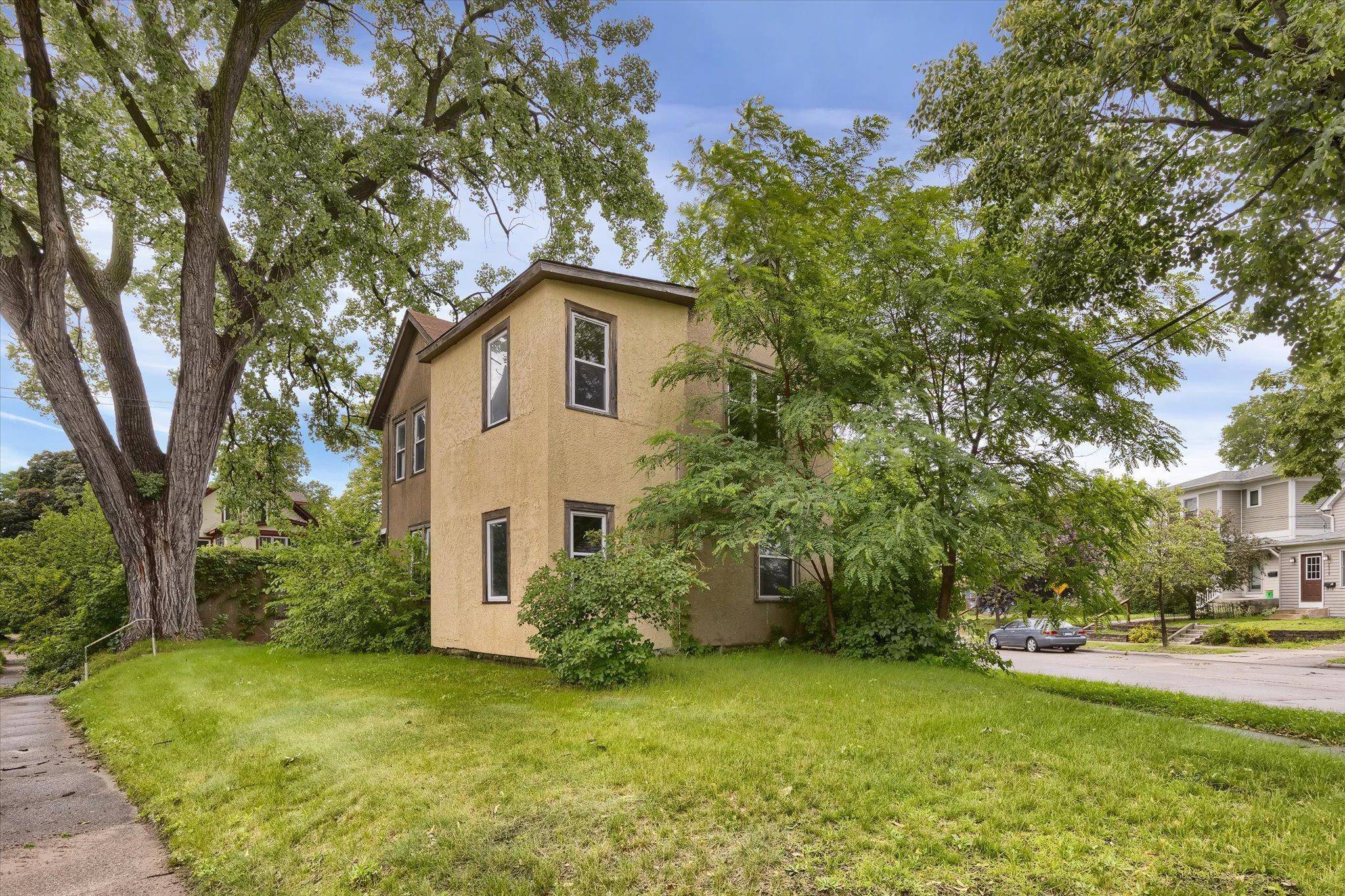 2318 Cole AVE SE, Minneapolis, MN 55414