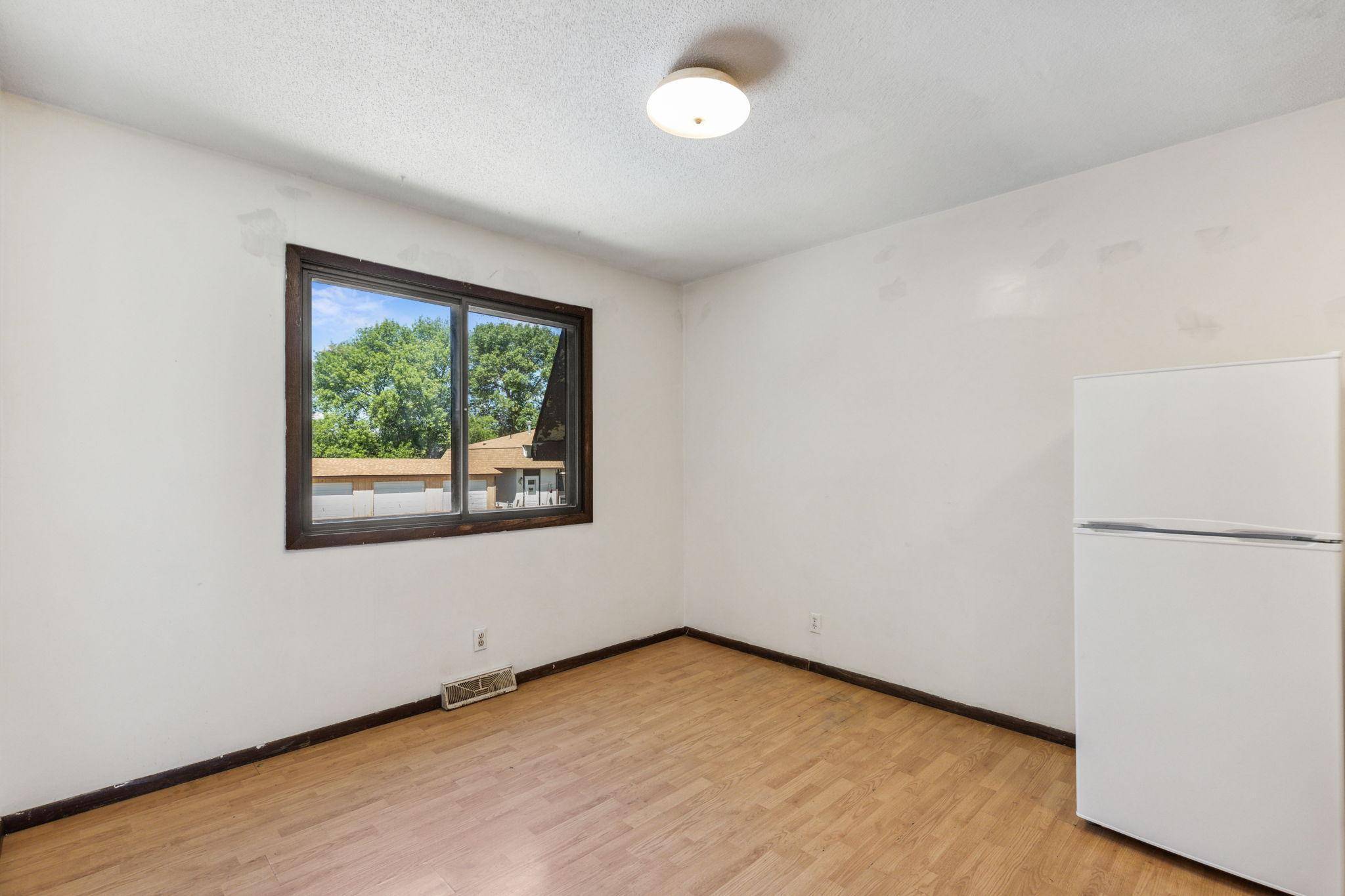 Owatonna, MN 55060,159 22nd ST NW