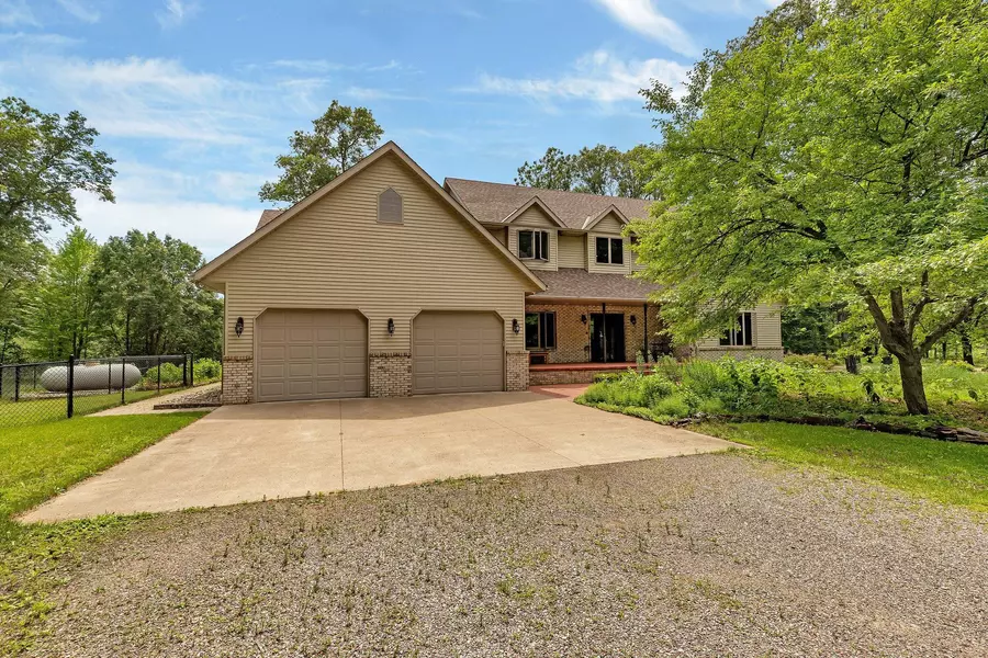 1250 Little Rock RD NE, Rice, MN 56367