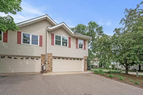 4244 Boulder Ridge PT,  Eagan,  MN 55122