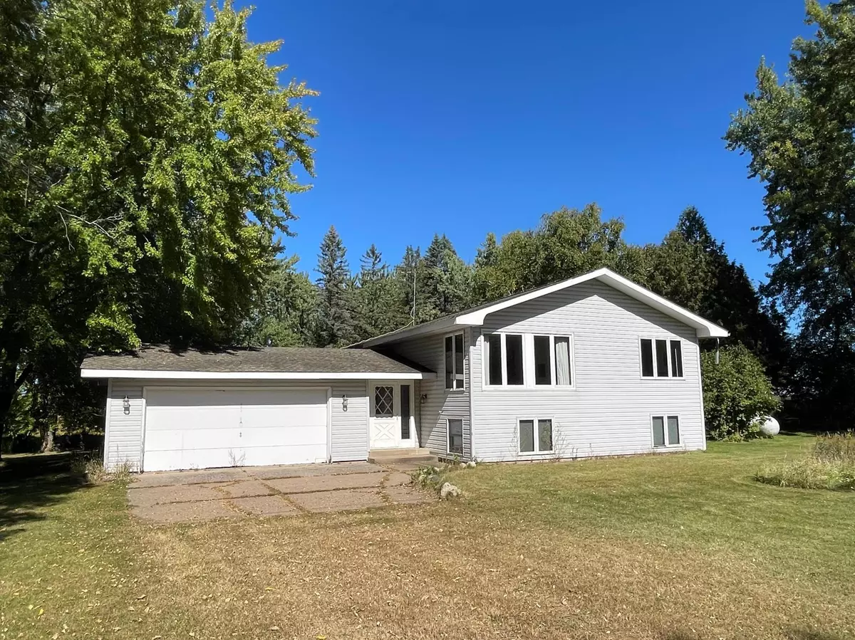 Stanchfield, MN 55080,801 401st AVE NW