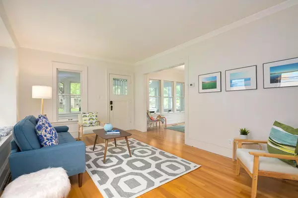 Minneapolis, MN 55410,5209 Washburn AVE S