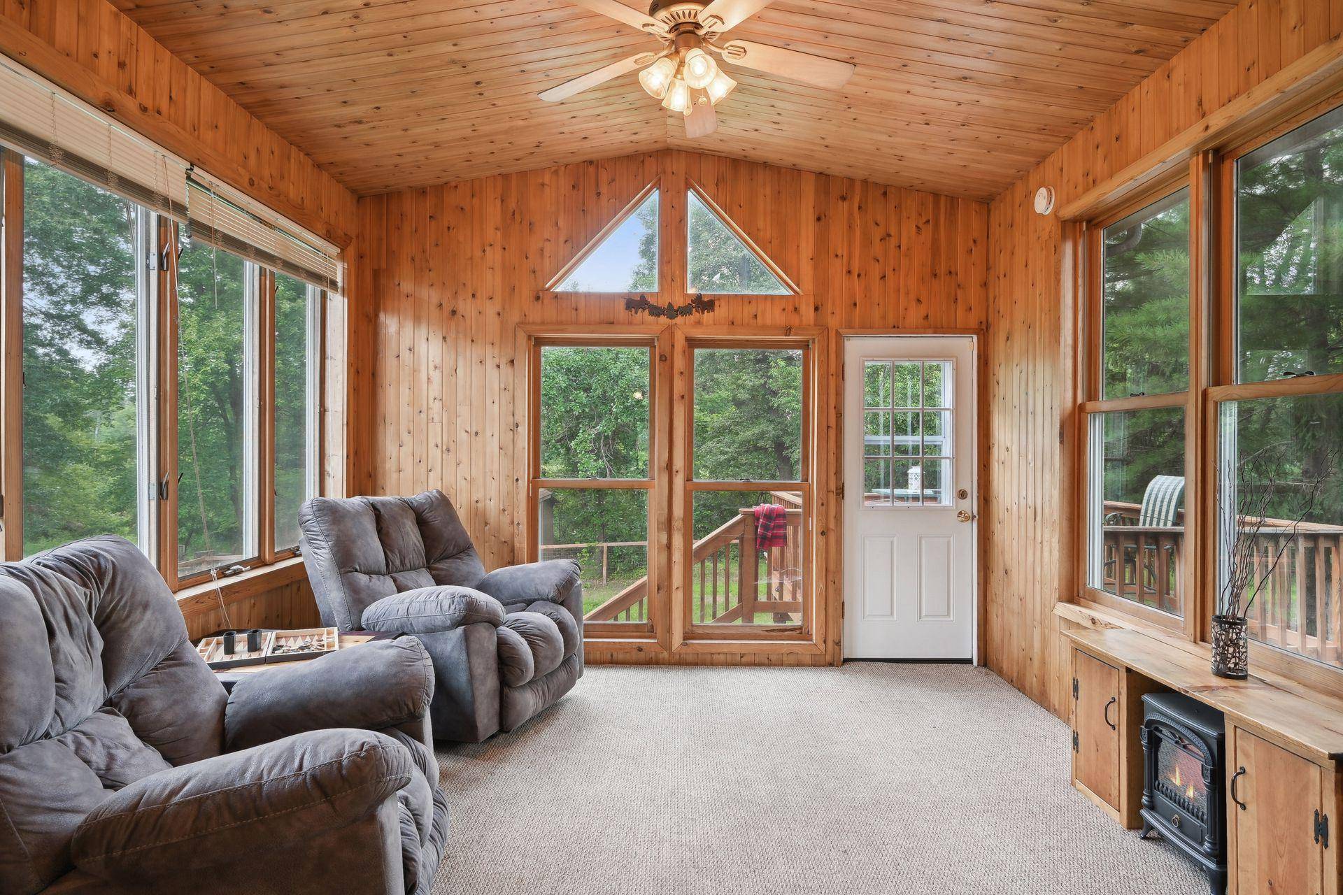 Oak Grove, MN 55011,19041 Flora ST NW