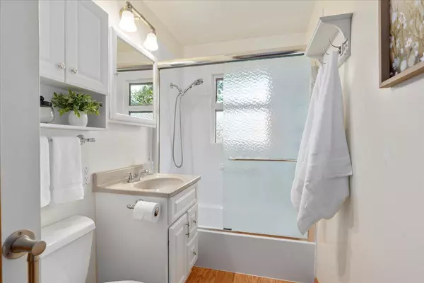 1630 Aldrich AVE Hudson, WI 54016