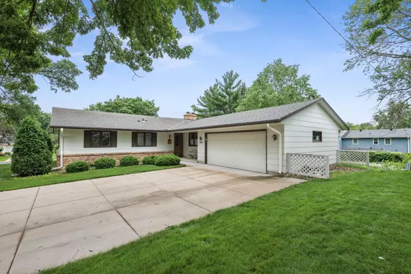 Bloomington, MN 55431,9619 Xerxes CIR S