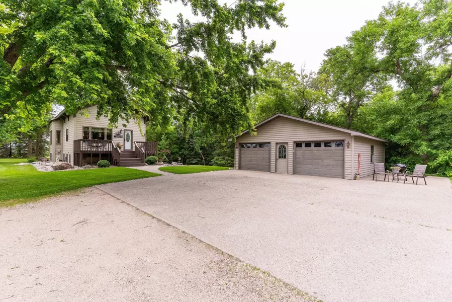 16323 County Highway 114, Fergus Falls, MN 56537