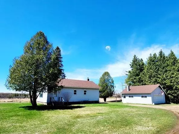 17134 County Road 8, Nashwauk, MN 55769