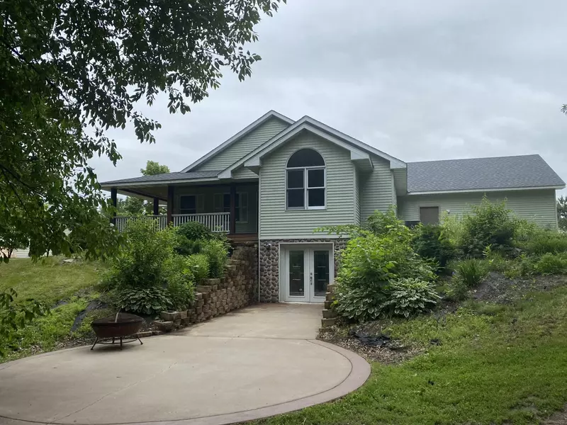 20297 Ann River DR, Mora, MN 55051