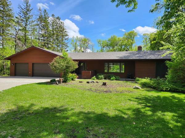 1212 Centennial DR, Thief River Falls, MN 56701