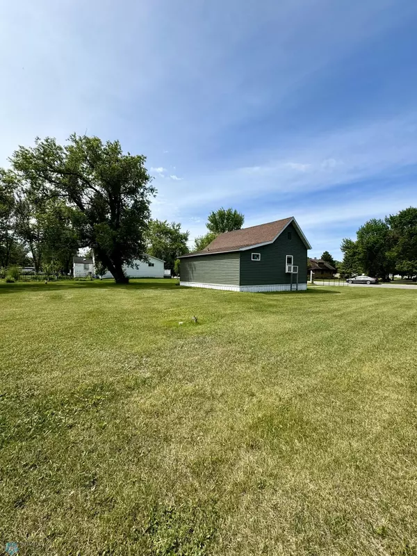 Waubun, MN 56589,1512 Main ST