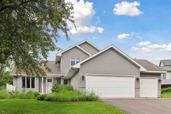 8601 Trista LN E, Saint Bonifacius, MN 55375