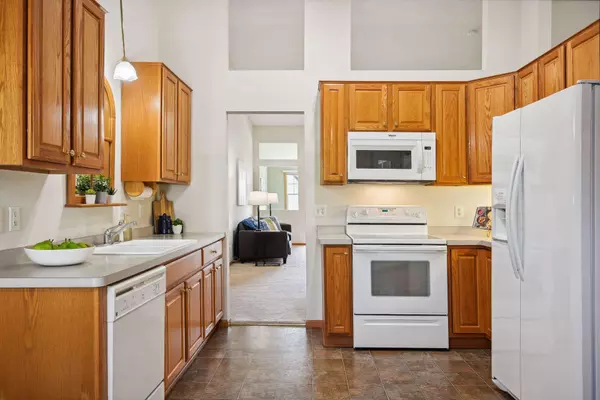 16185 70th PL N Maple Grove, MN 55311