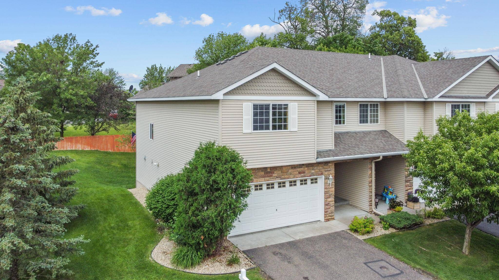 Forest Lake, MN 55025,4806 200th ST N