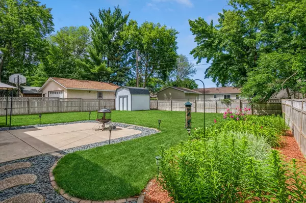 Osseo, MN 55369,325 3rd ST NE