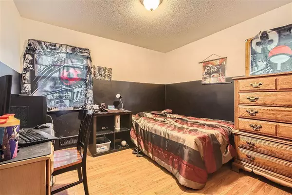 Crystal, MN 55428,6812 45th PL N