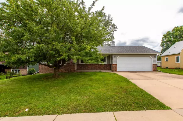 Kasson, MN 55944,606 W Main ST