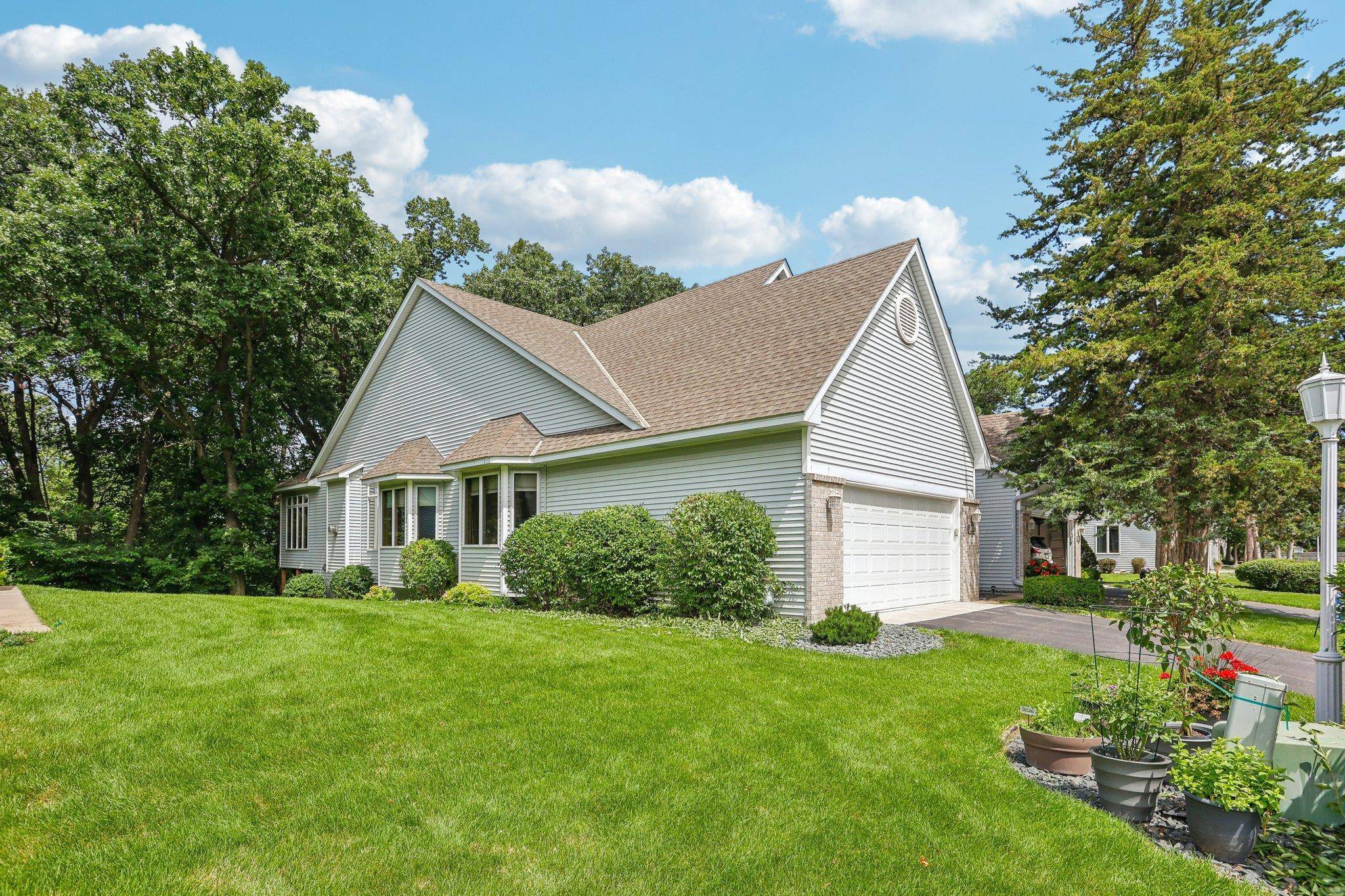 Anoka, MN 55303,2637 Rivers Bluff LN