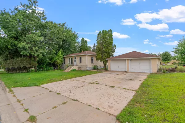 Spring Lake Park, MN 55432,515 82nd AVE NE