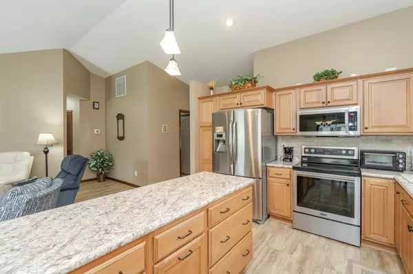 Rochester, MN 55904,2727 Hawk Ridge CT SE