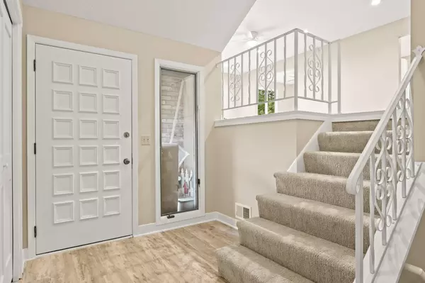 Bloomington, MN 55425,1207 E 97th ST