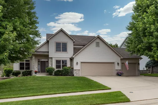 2391 Crimson Ridge CIR NW,  Rochester,  MN 55901