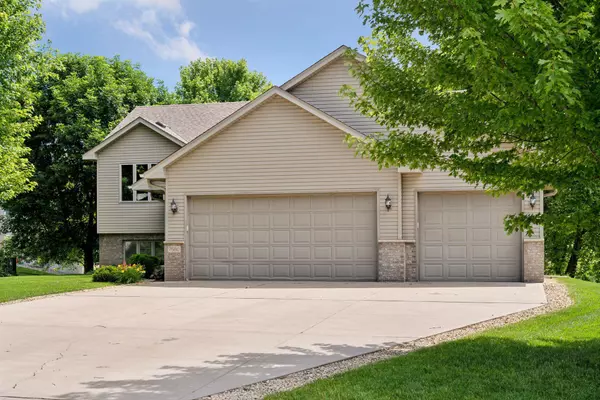 Otsego, MN 55330,7680 Packard AVE NE