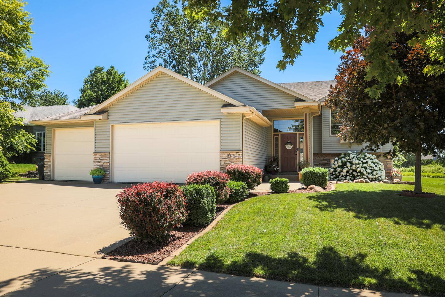 Rochester, MN 55901,5346 Ridgeview DR NW