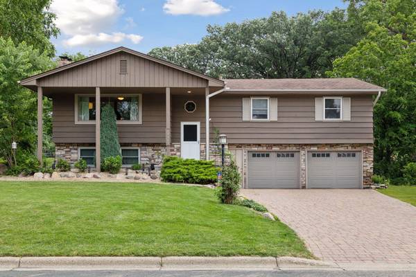 13413 Bryant AVE S,  Burnsville,  MN 55337