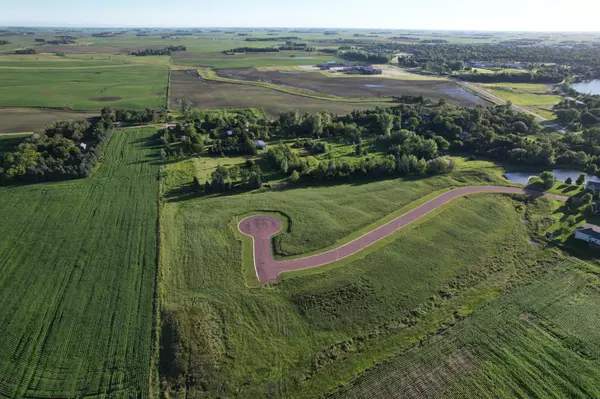 Worthington, MN 56187,x Aspen DR
