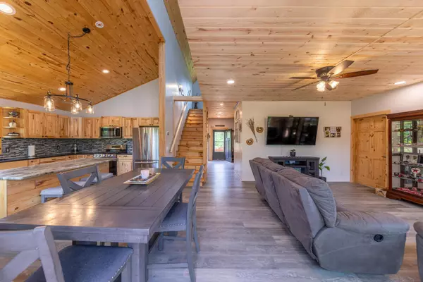 Jacobson, MN 55752,20133 State Highway 200