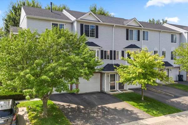 Chanhassen, MN 55317,7772 Village ST