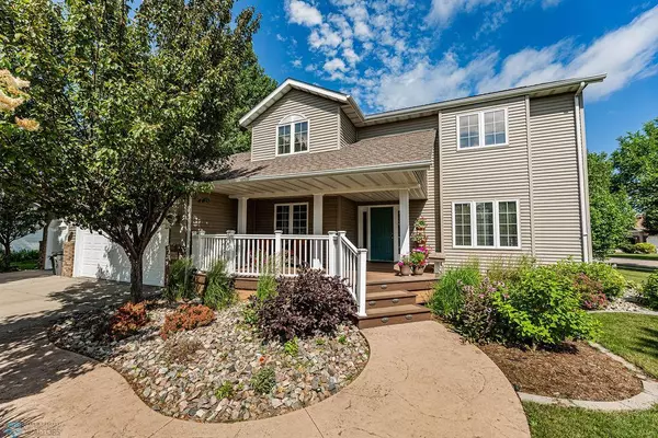 Moorhead, MN 56560,2907 Eagle DR