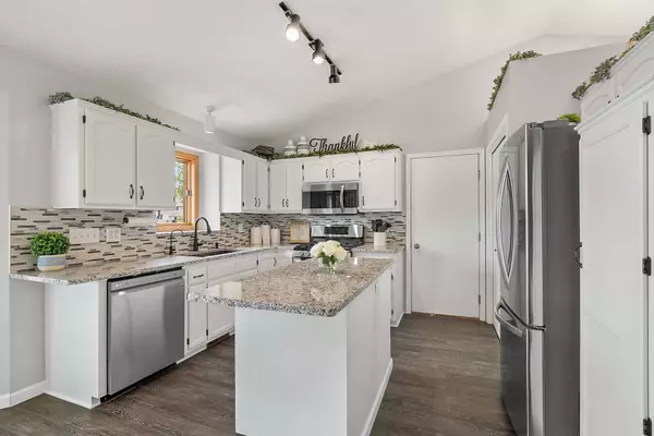 Woodbury, MN 55125,1154 Sunset Bay