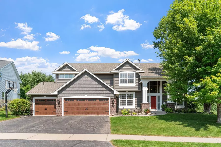 16565 77th CIR N, Maple Grove, MN 55311