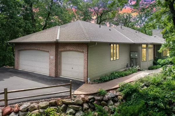 Inver Grove Heights, MN 55076,8399 Claymore CT