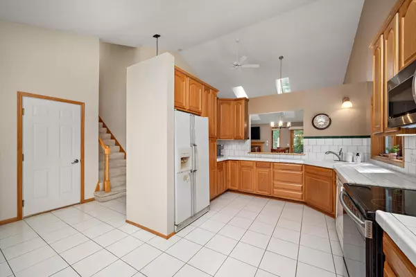 Minnetonka, MN 55343,5964 Bren CIR