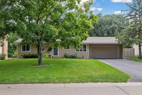 3103 Leyland TRL,  Woodbury,  MN 55125