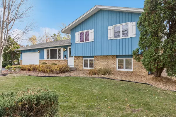 Brooklyn Park, MN 55443,5325 77th AVE N