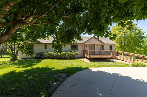 Oronoco, MN 55960,1330 W Center ST