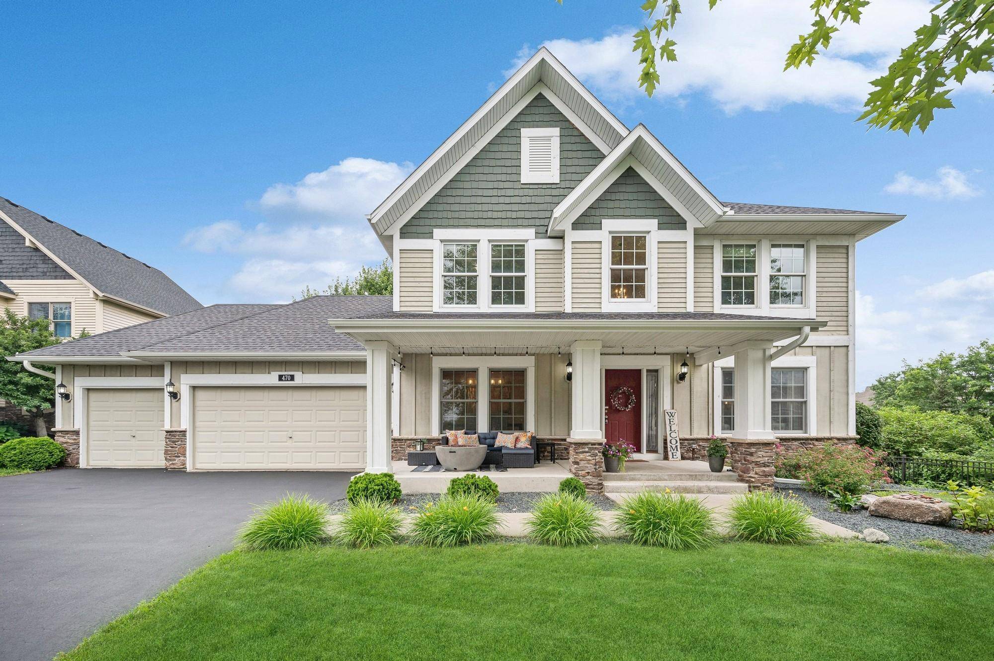 470 Liberty Heights DR, Chaska, MN 55318