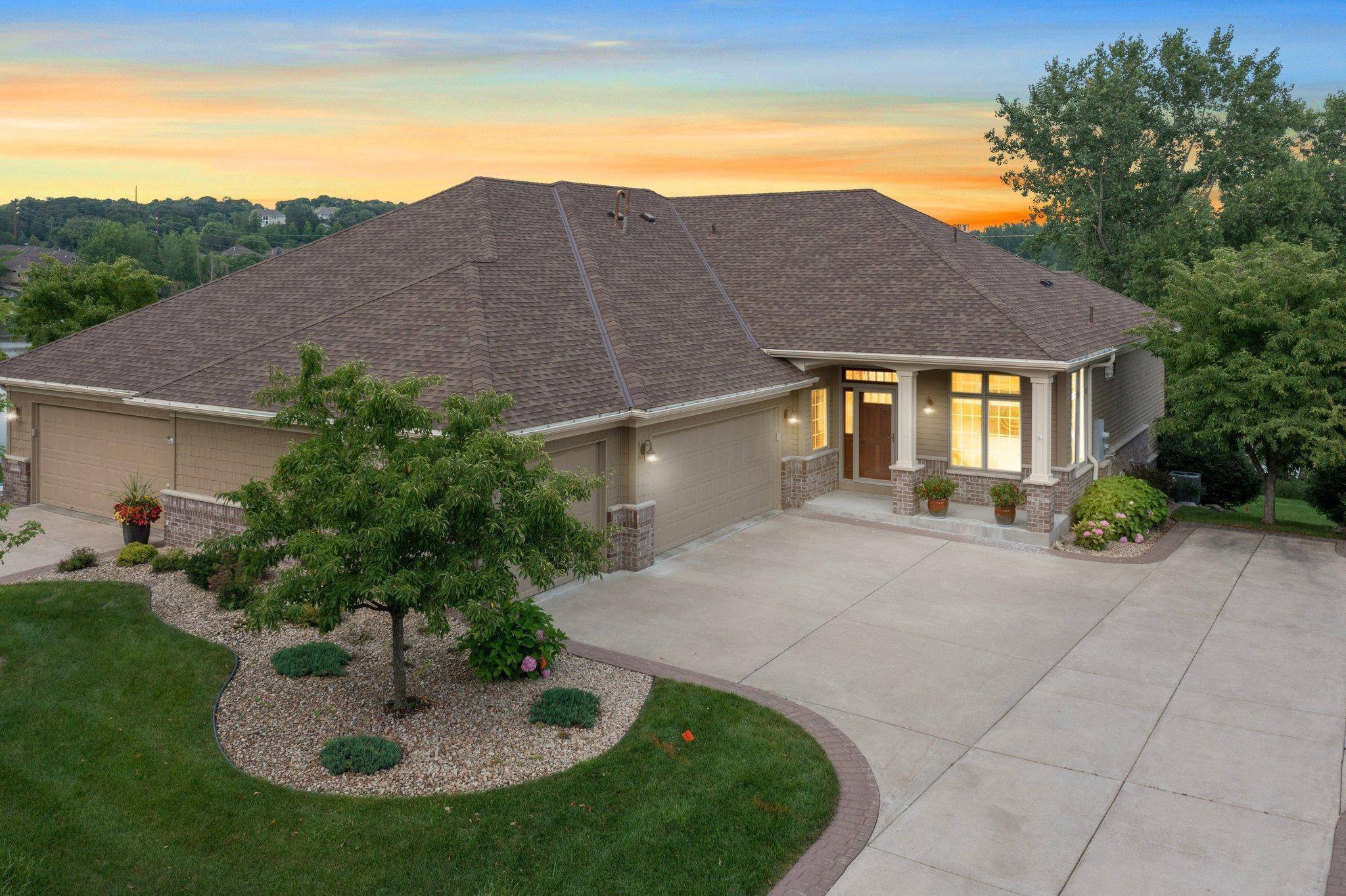 Apple Valley, MN 55068,13454 Diamond PATH W