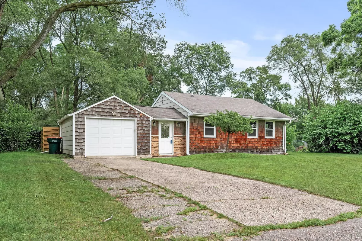 Blaine, MN 55434,11007 4th ST NE