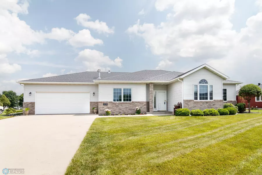 509 5th ST NW, Dilworth, MN 56529