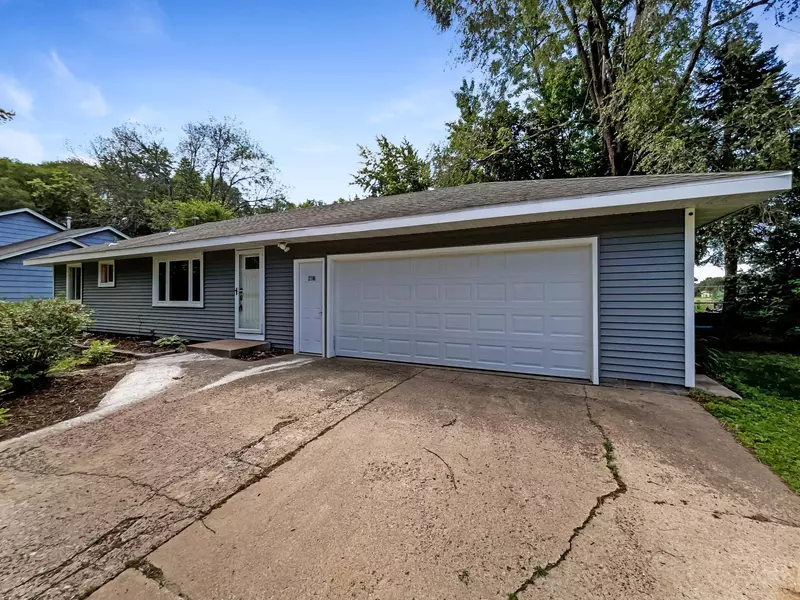 2706 121st AVE NW, Coon Rapids, MN 55433