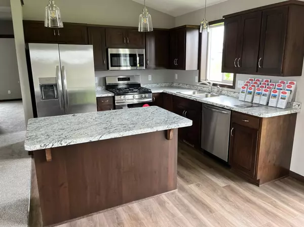 Avon, MN 56310,118 Collina CIR
