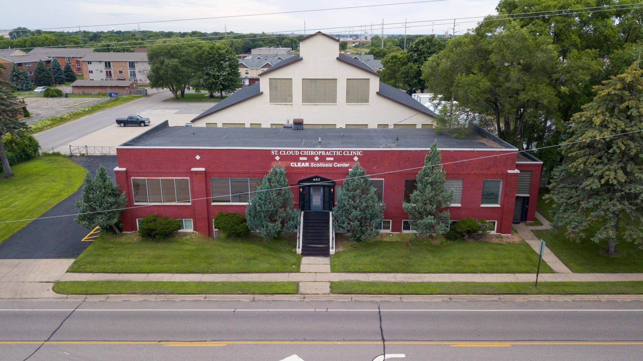 Saint Cloud, MN 56303,437 33rd AVE N