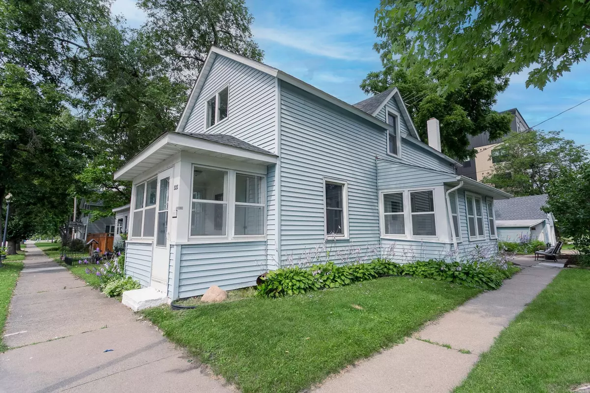 Hastings, MN 55033,323 Tyler ST